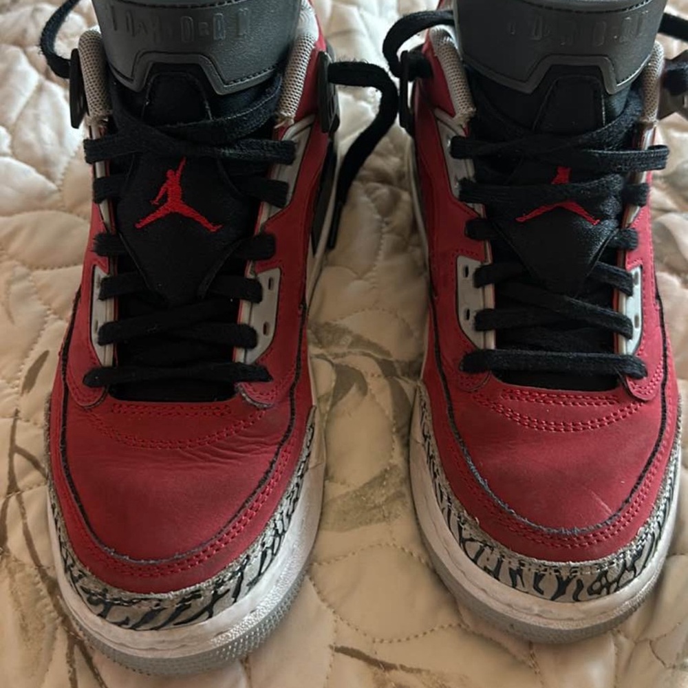 Jordan Kids Red and Black Sneakers